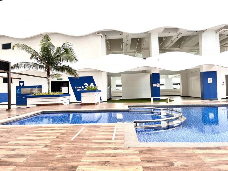 Concept Suite 05 @ The Wave Residence Tranquerah Екстериор снимка